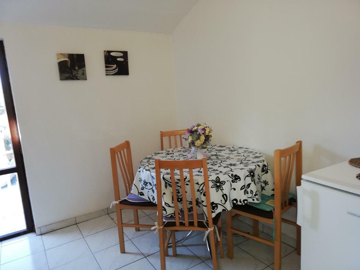 Apartment Maja Zadar Bagian luar foto